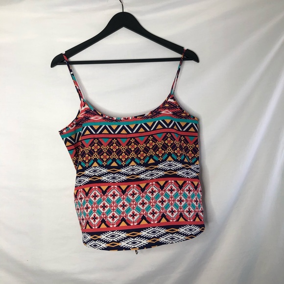 AMBIANCE APPEAL Crop Top Aztec M open back - Picture 4 of 7